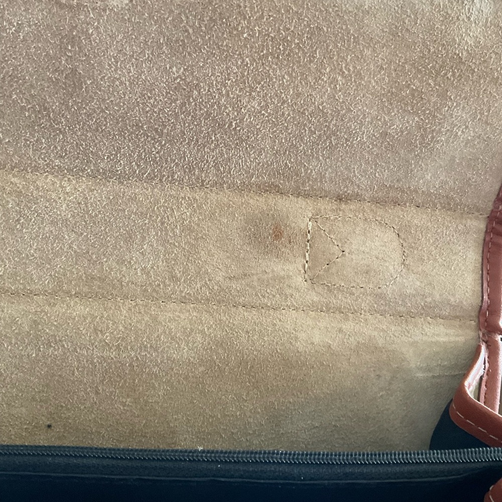 Dooney & Bourke Leather Crossbody Laptop Bag/Briefcase 12” X 9.5” - Picture 4 of 12